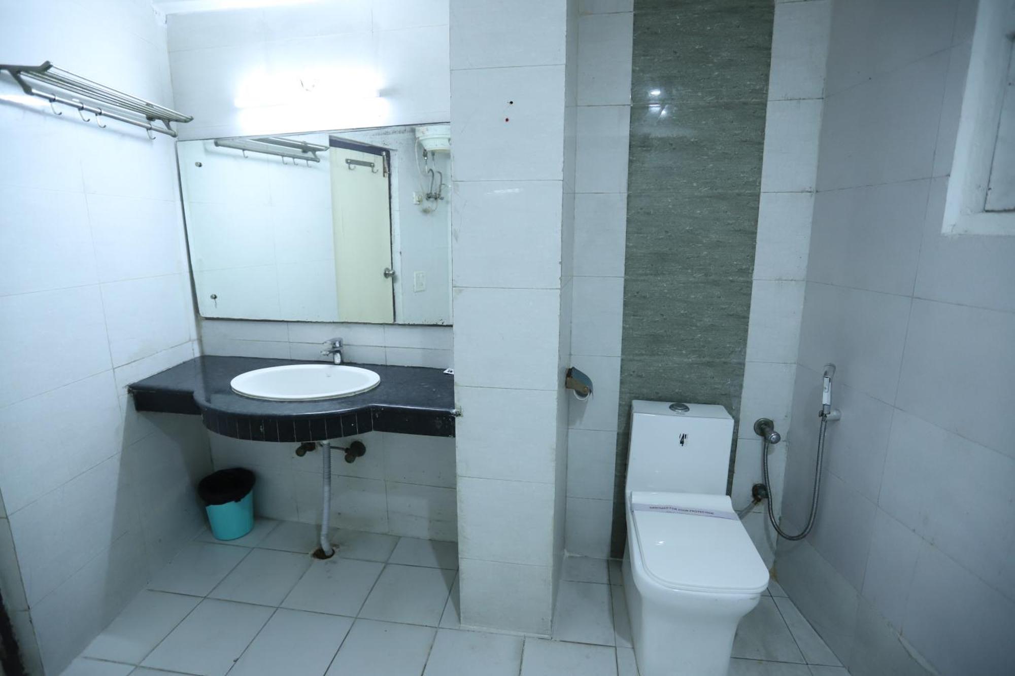 Airport Hotel Port View نيودلهي المظهر الخارجي الصورة