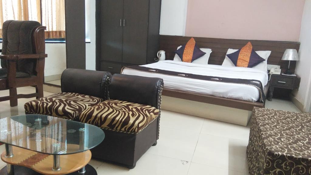 Airport Hotel Port View نيودلهي المظهر الخارجي الصورة