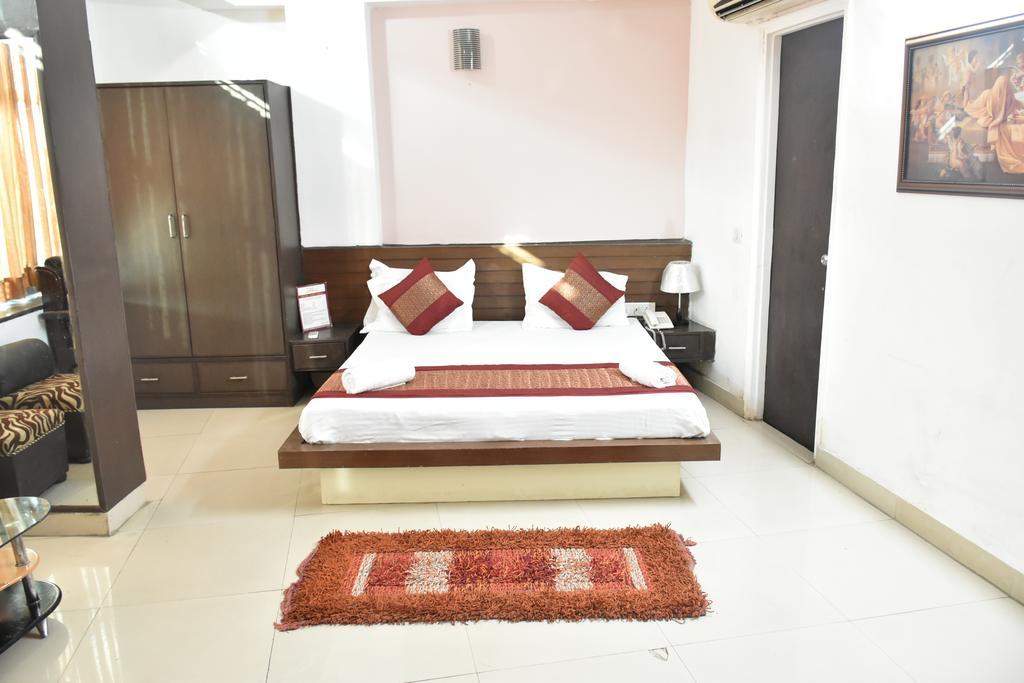 Airport Hotel Port View نيودلهي المظهر الخارجي الصورة