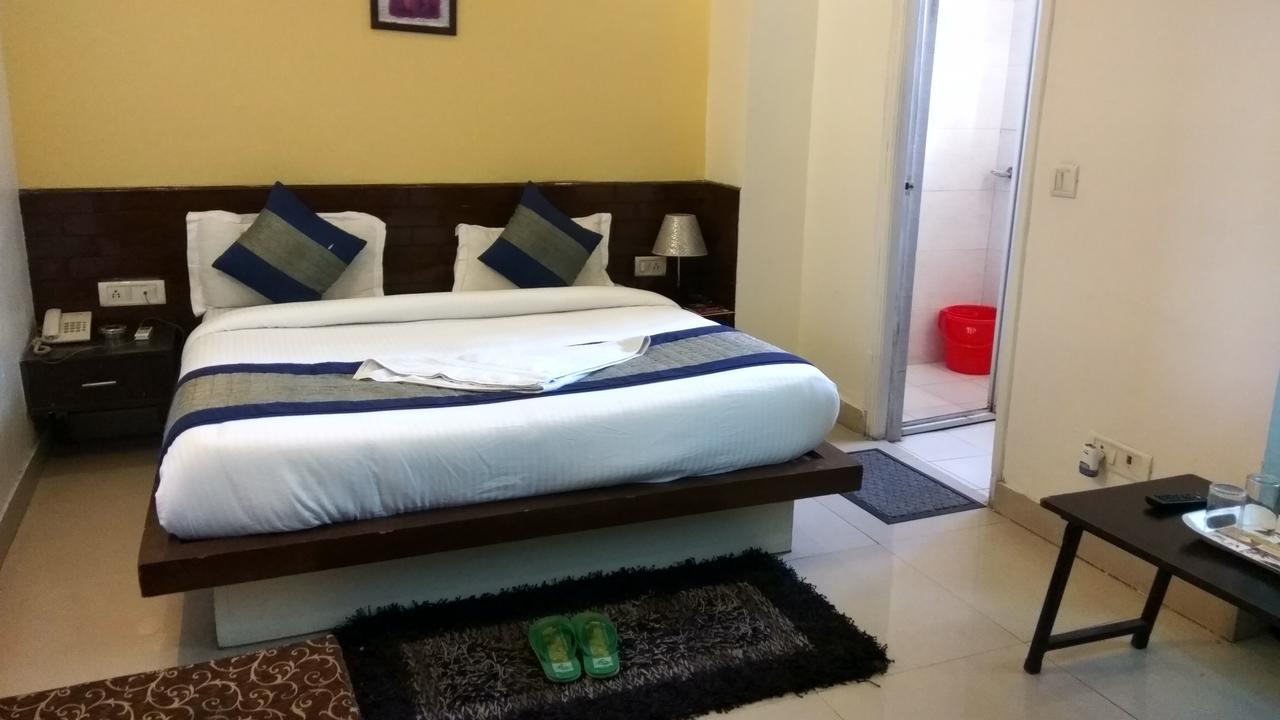 Airport Hotel Port View نيودلهي المظهر الخارجي الصورة