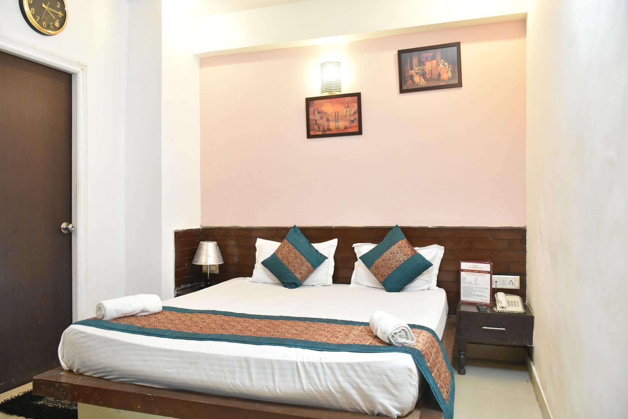 Airport Hotel Port View نيودلهي المظهر الخارجي الصورة