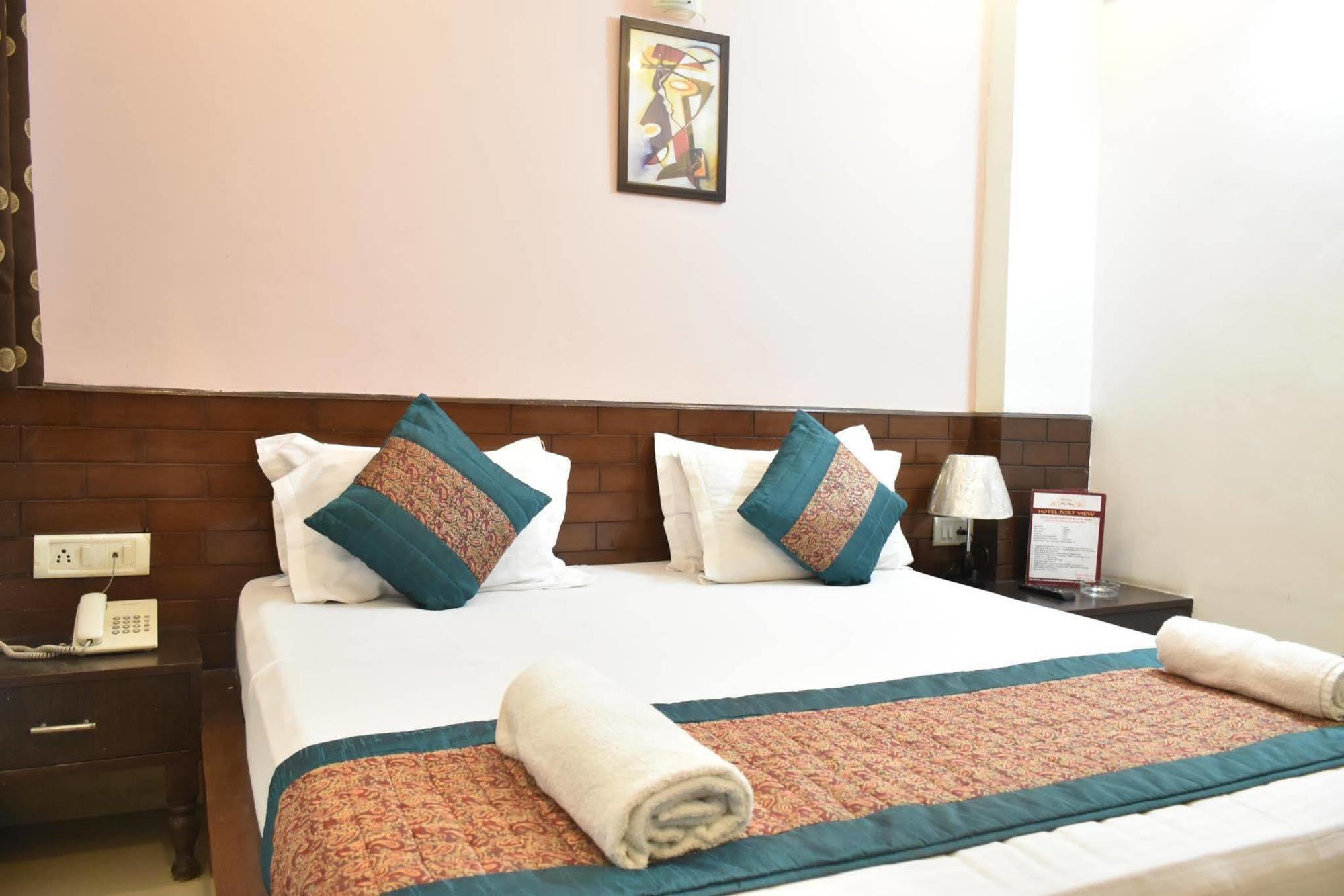 Airport Hotel Port View نيودلهي المظهر الخارجي الصورة